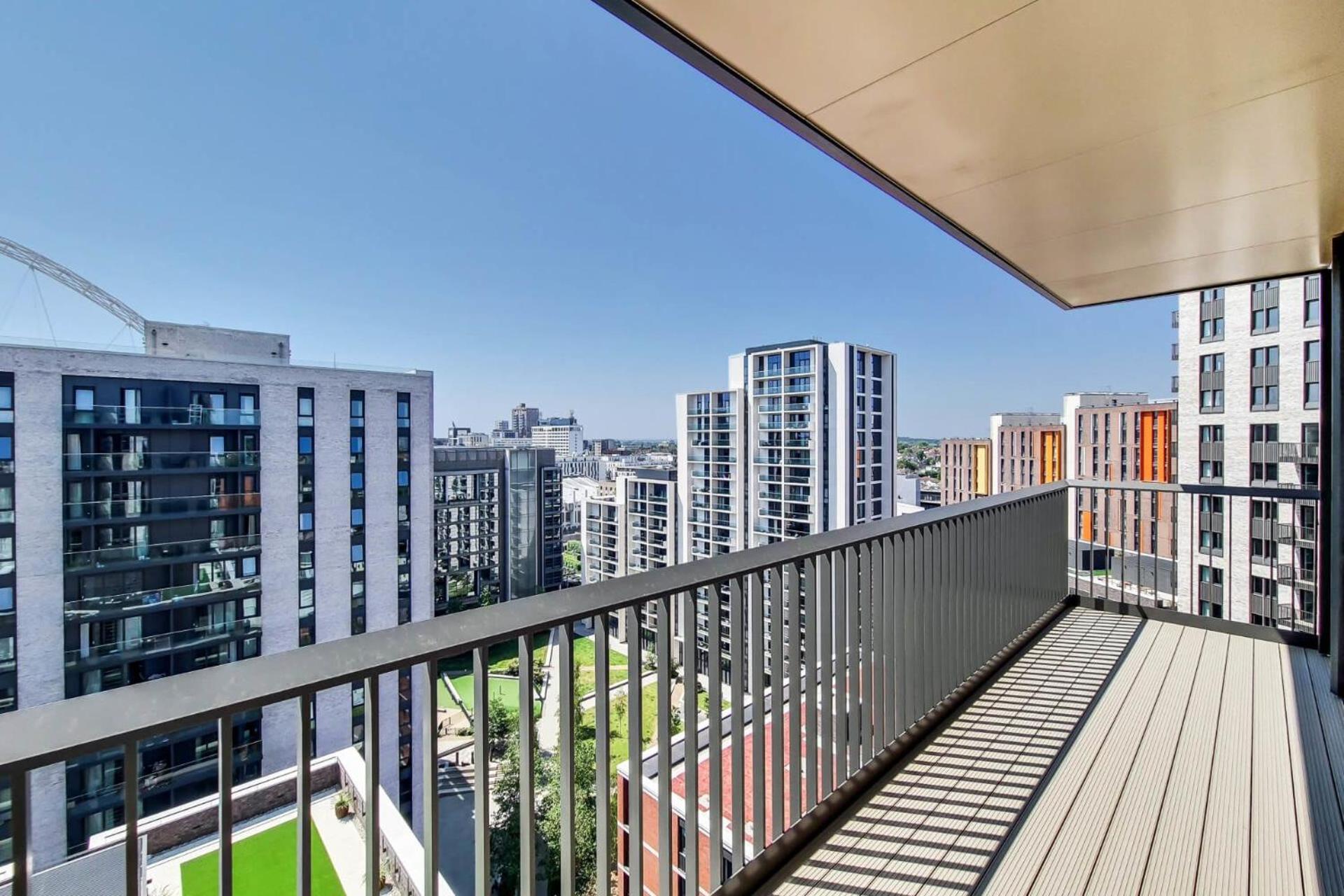 Botanical-Inspired Apartments At Repton Gardens Right In The Heart Of Wembley Park London Exterior photo