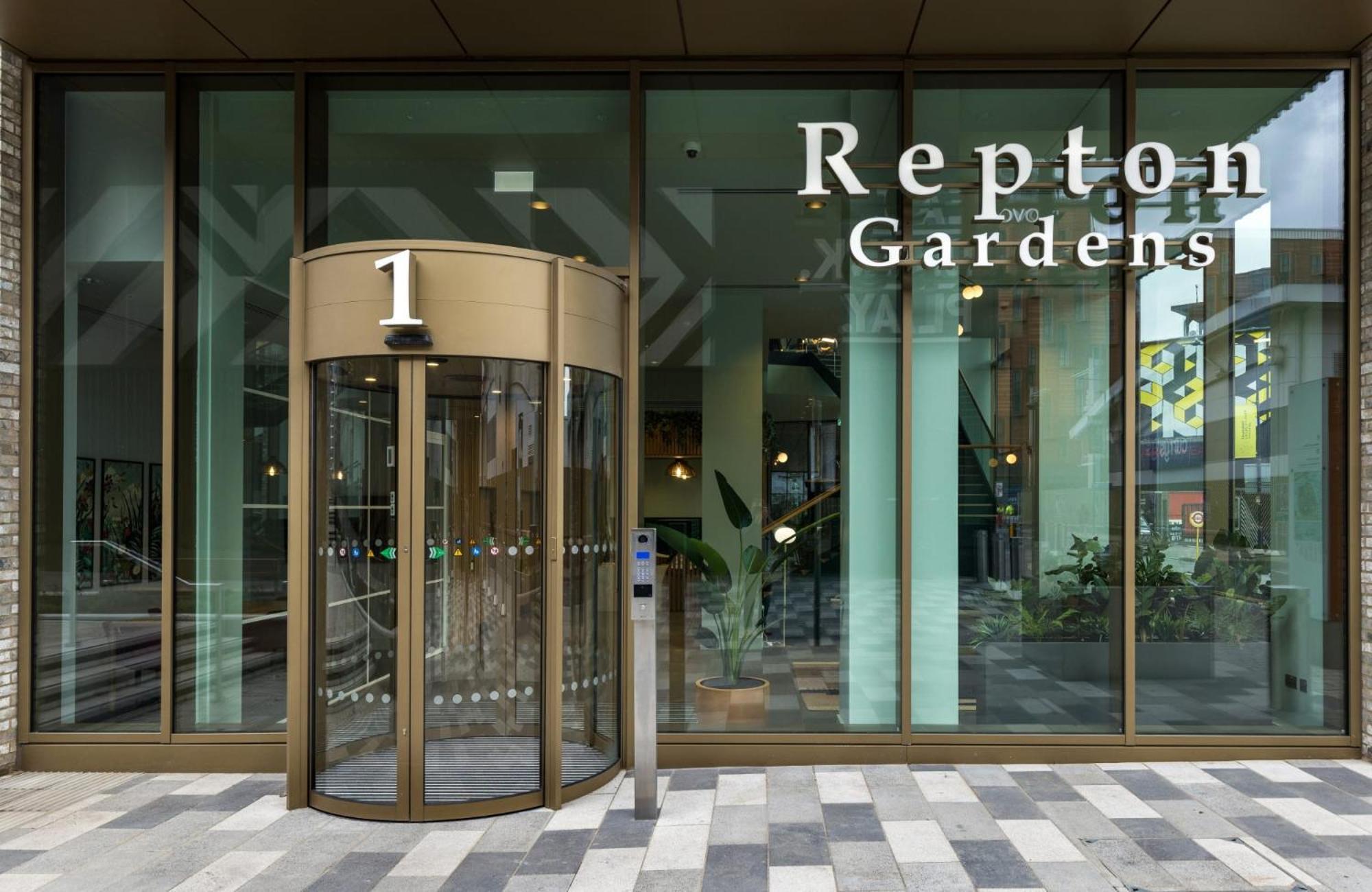 Botanical-Inspired Apartments At Repton Gardens Right In The Heart Of Wembley Park London Exterior photo