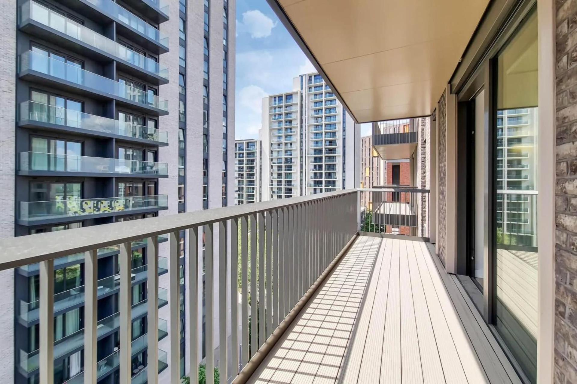 Botanical-Inspired Apartments At Repton Gardens Right In The Heart Of Wembley Park London Exterior photo
